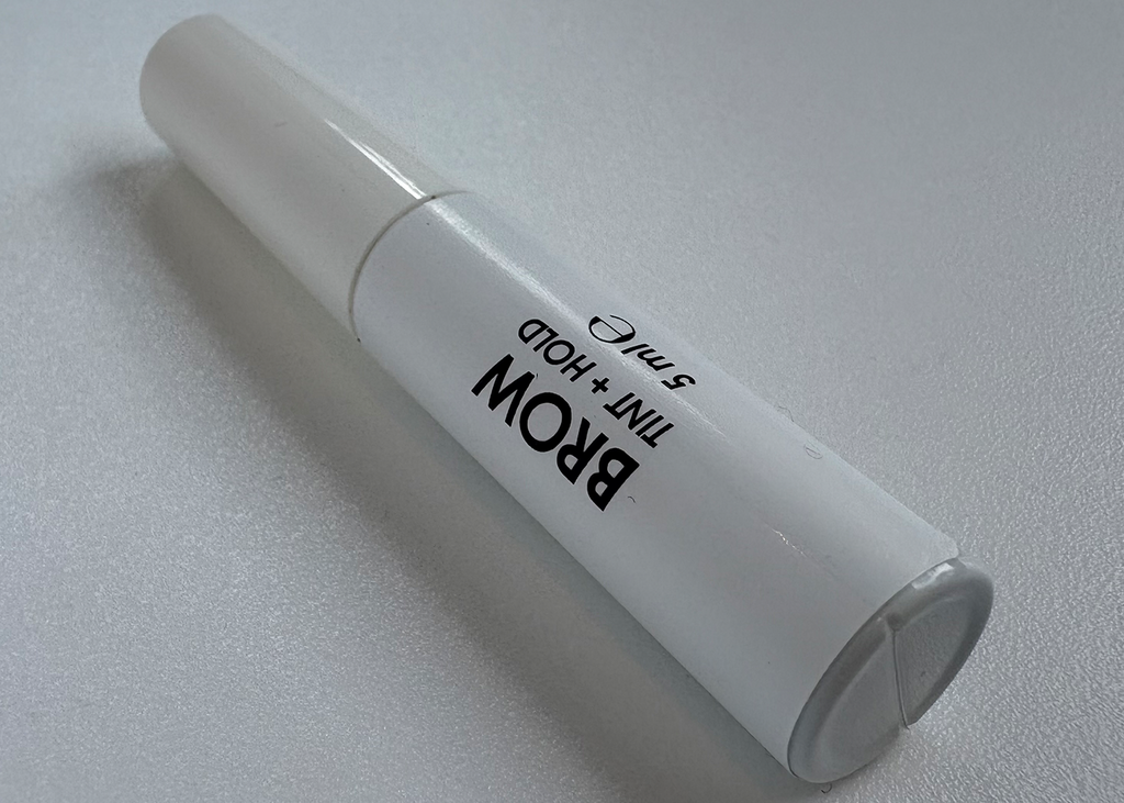 Is it worth getting my eyebrows tinted?